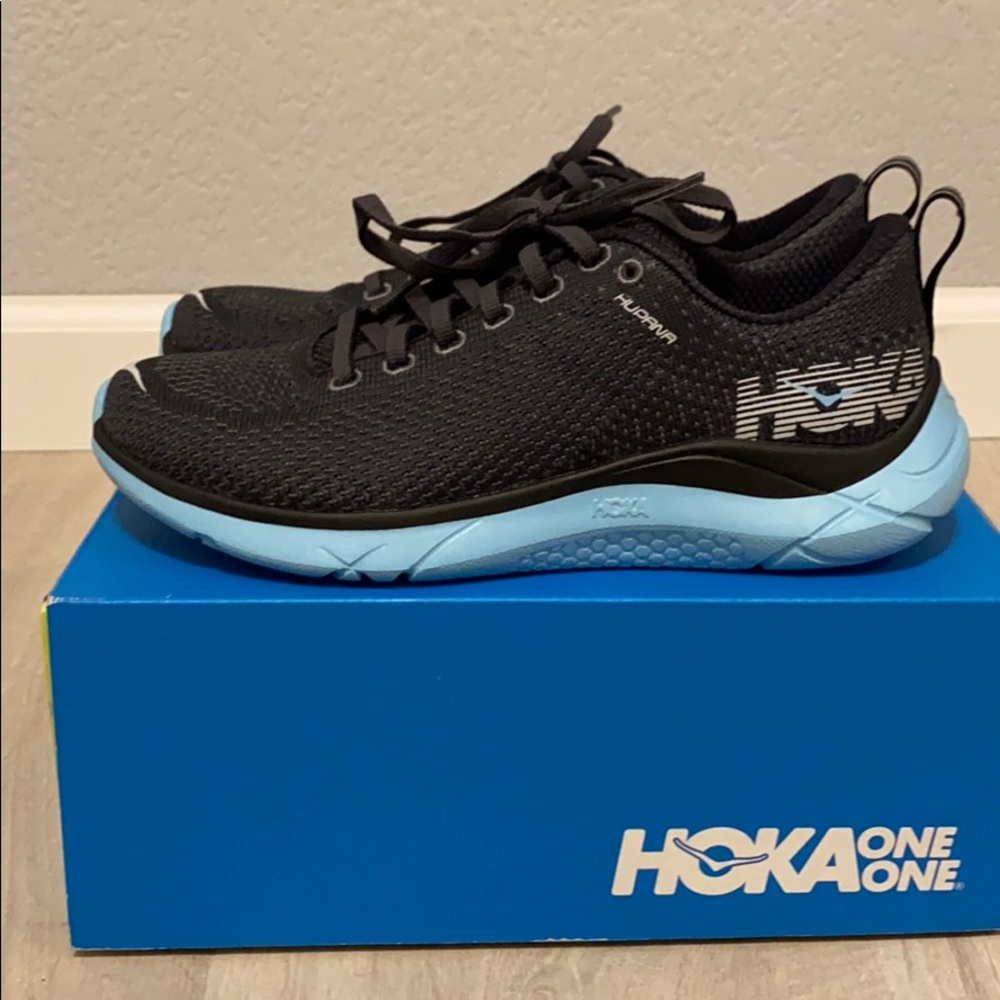 Hoka One One Womens Hupana 2- Brand New In Box!